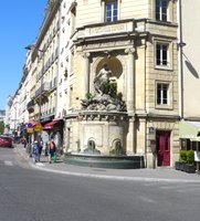 Cuvier fountain rue Linné